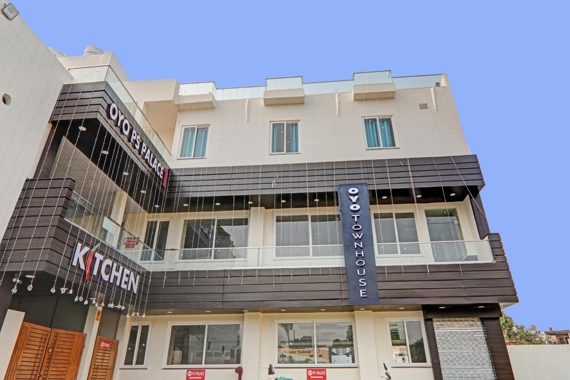 Townhouse P.S.Palace Near Amausi Metro Station Лакнау Екстериор снимка