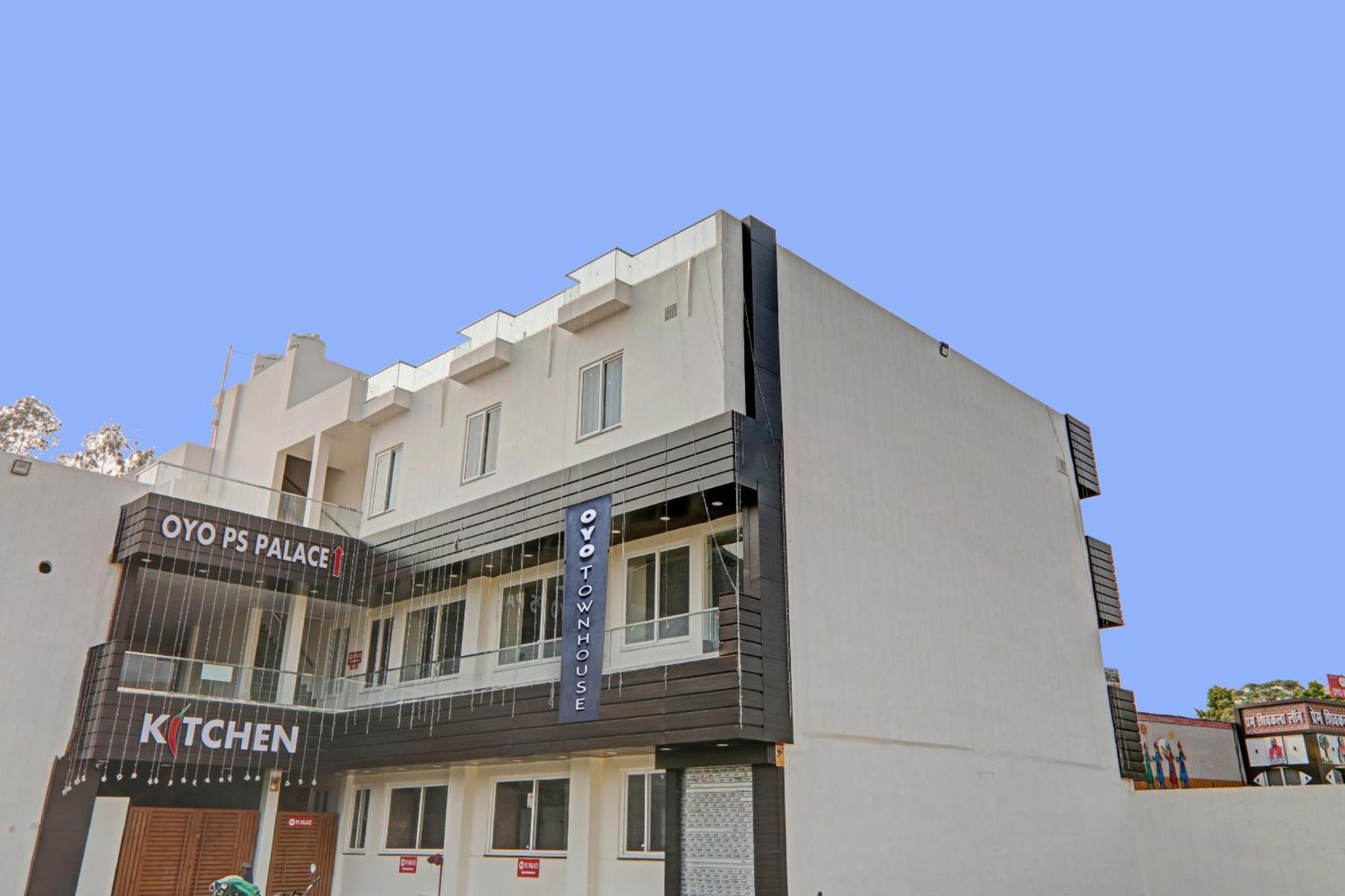 Townhouse P.S.Palace Near Amausi Metro Station Лакнау Екстериор снимка